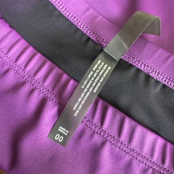 NWT! 💜 TORRID High-Rise Ladder Side Swim Bottoms – Purple, Size 00 (M/L), NWT - Picture 4 of 9